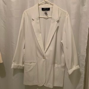 Women’s plus size jacket
